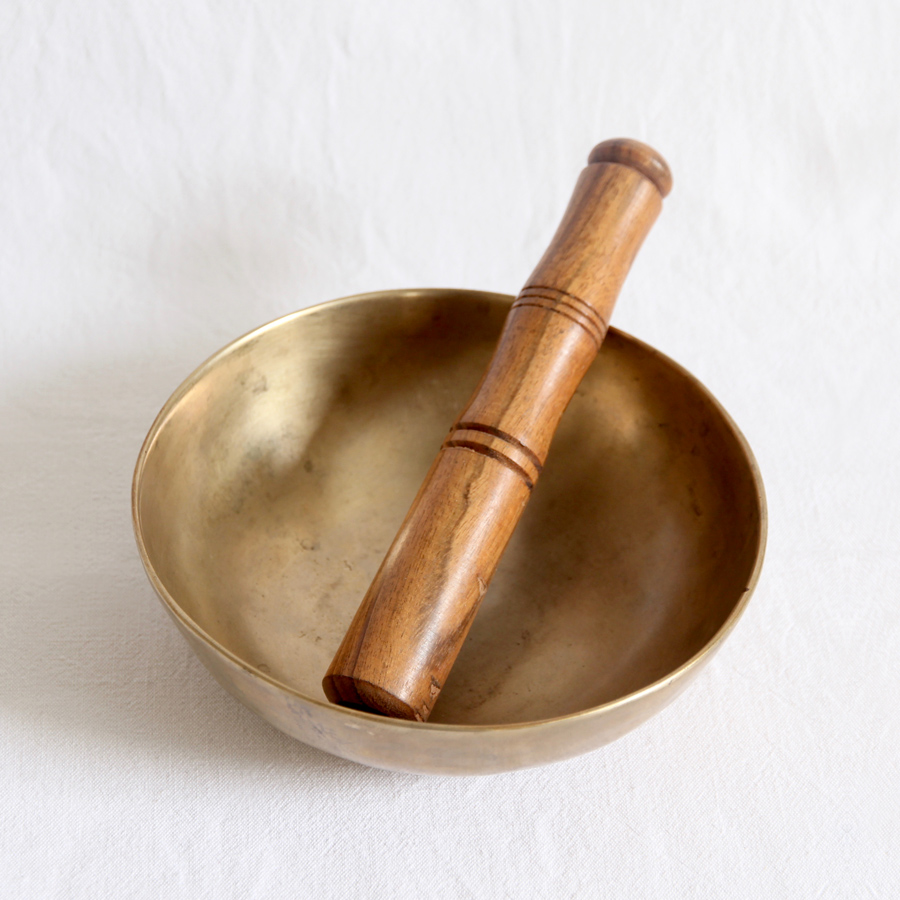 Singing bowl from Ladahk by Kronbali